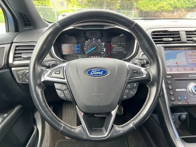 2019 Ford Fusion V6 Sport - Photo 18