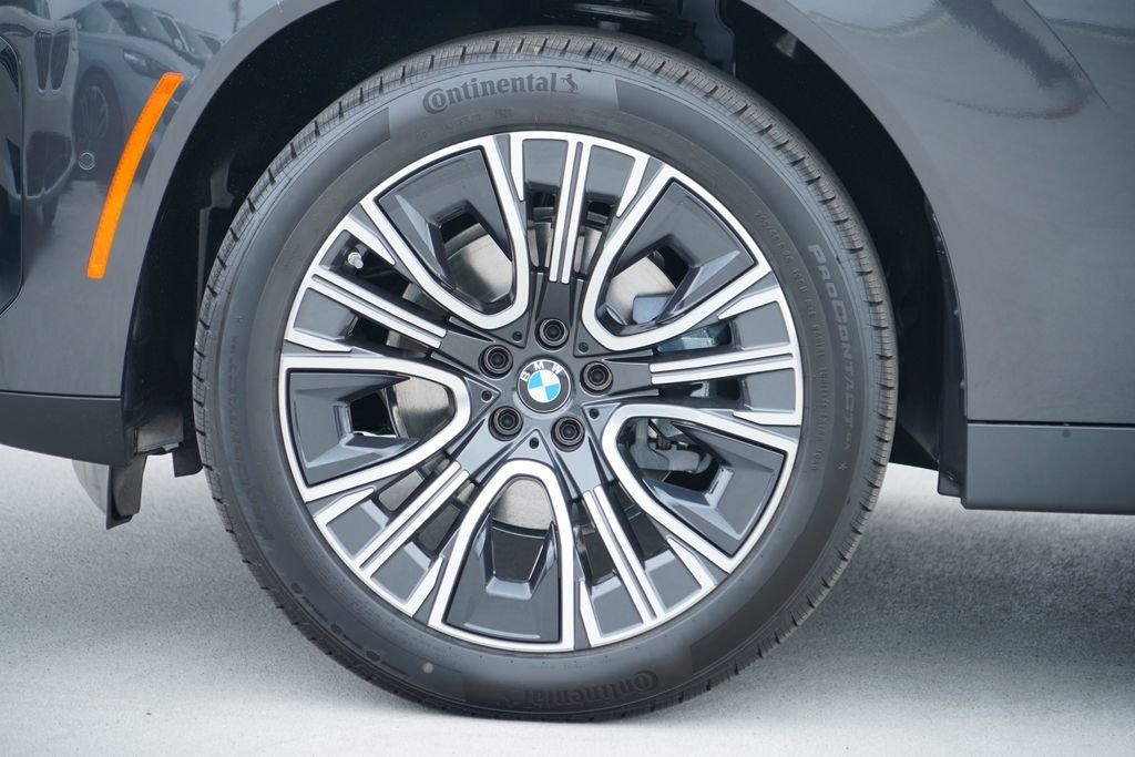 New 2026 Dark Graphite Metallic BMW 30 xDrive image 5