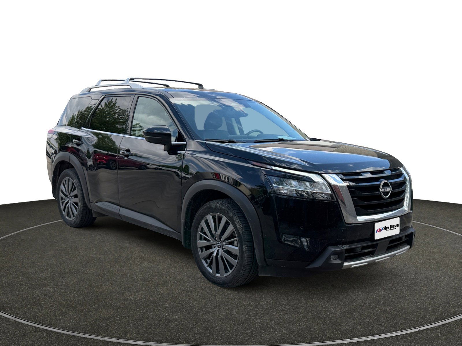Used 2022 Super Black Nissan SL image 7