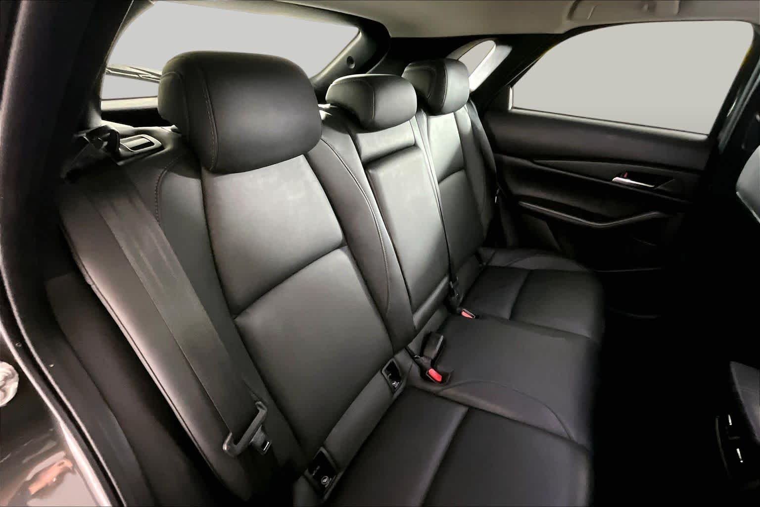 Used 2021 Machine Gray Metallic Mazda Preferred image 19