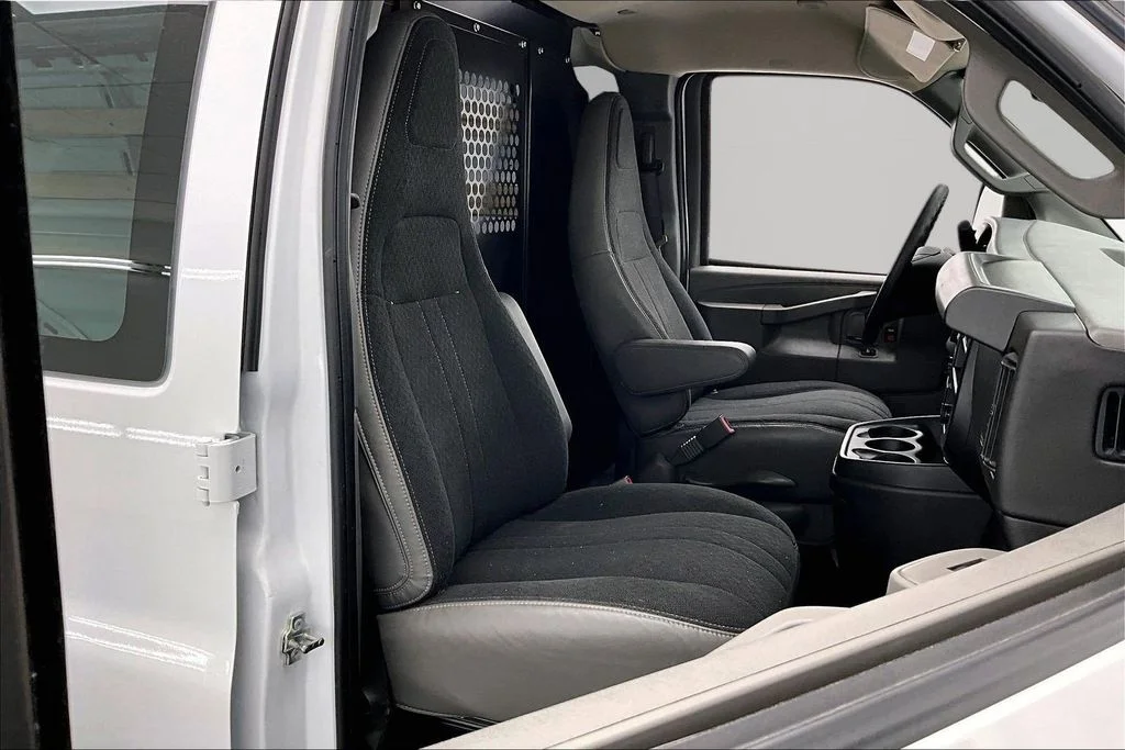 Certified Used 2024 Summit White Chevrolet Work Van image 7