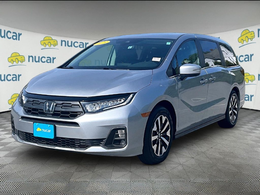 Used 2025 Black Honda EX-L image 3