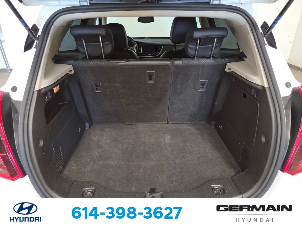 Used 2018 White Buick Preferred image 21