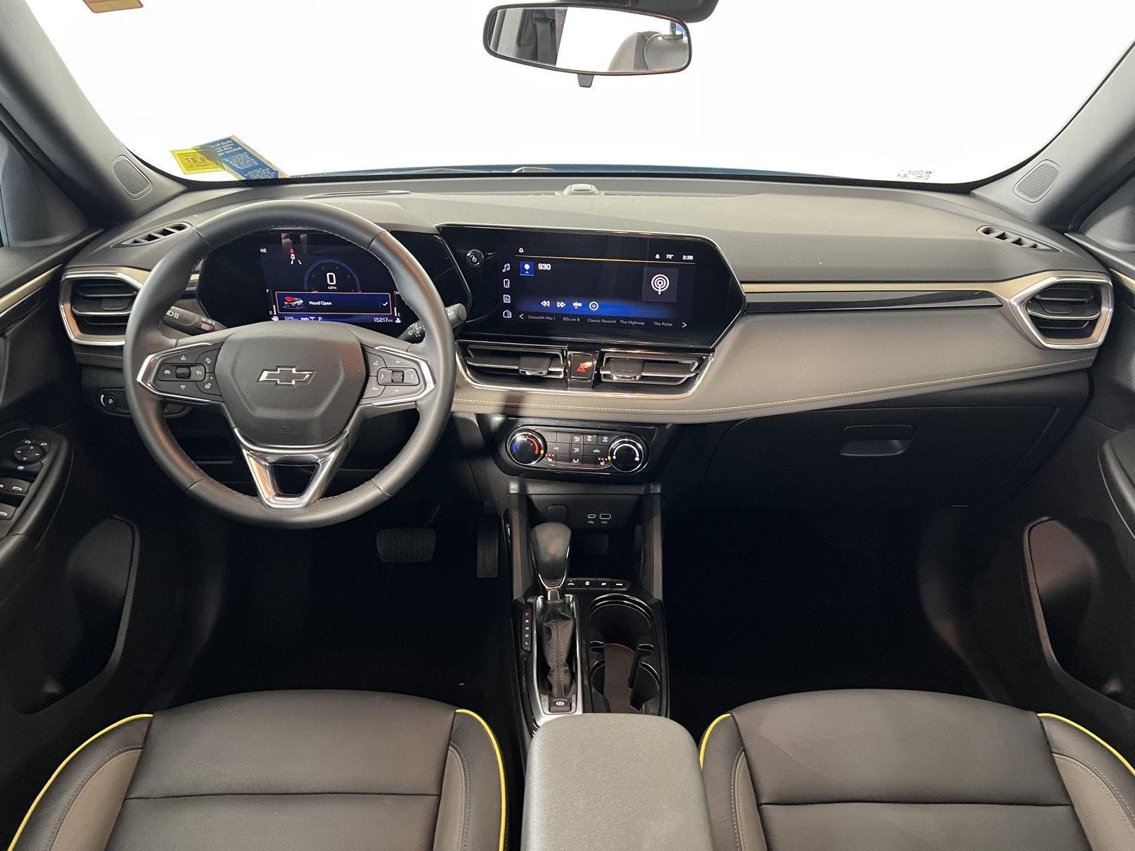 Used 2024 Fountain Blue Chevrolet ACTIV image 19