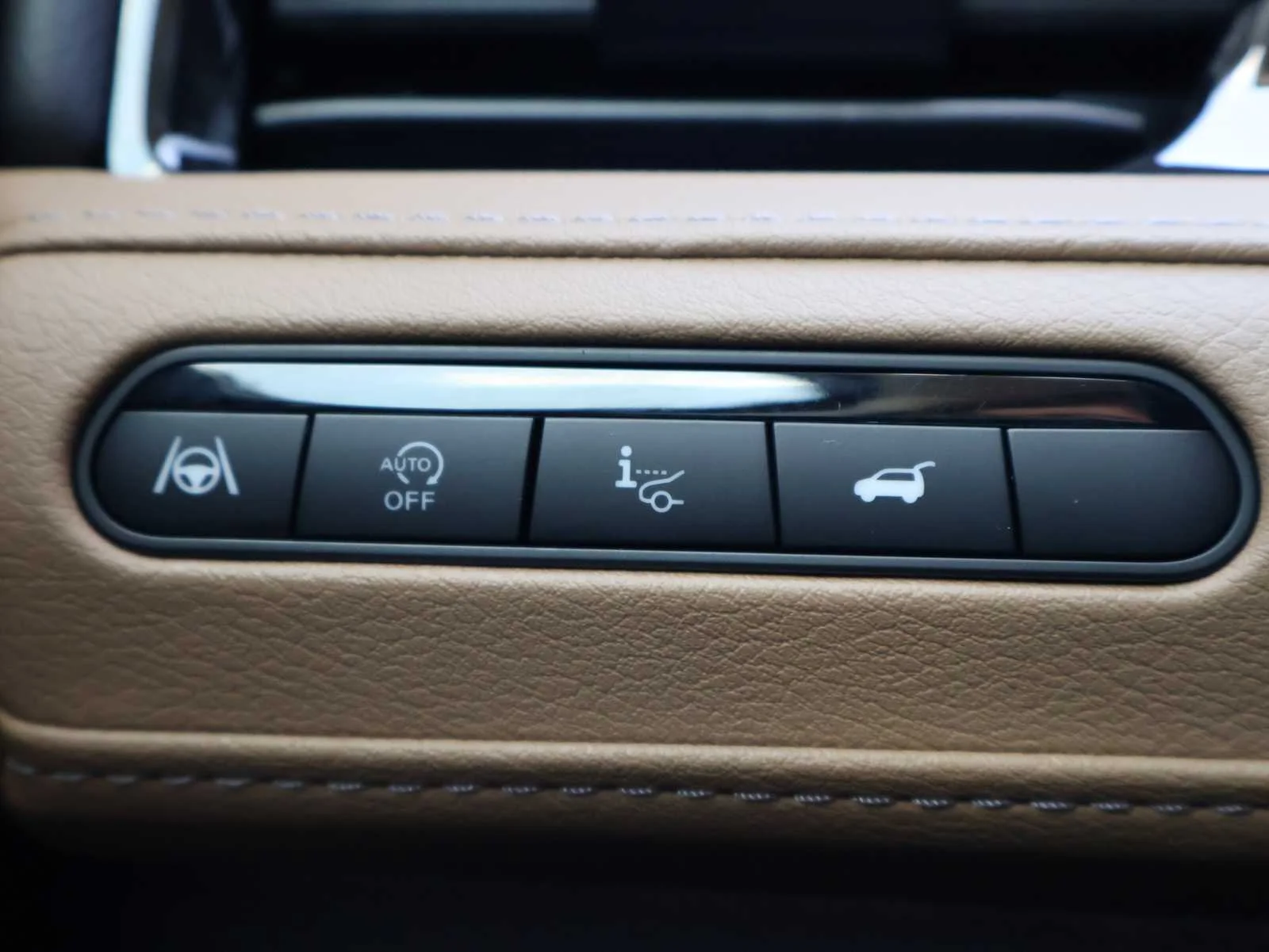 Certified Used 2027 Dynamic Metal INFINITI LUXE image 18