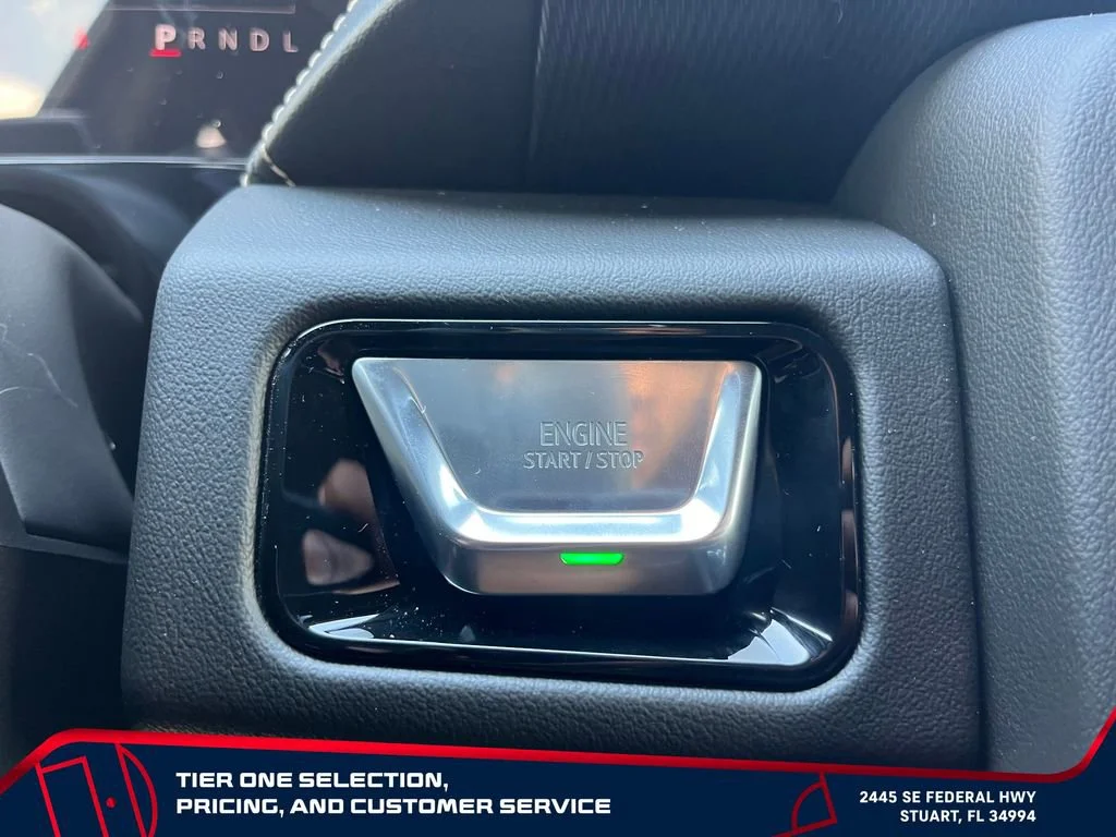 New 2026 Onyx Black GMC Elevation image 29