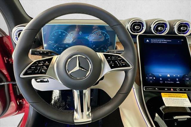 New 2026 MANUFAKTUR Patagonia Red Metallic Mercedes-Benz GLC 300 image 41