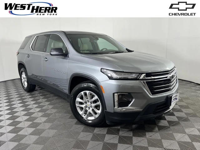 2023 Chevrolet Traverse LS