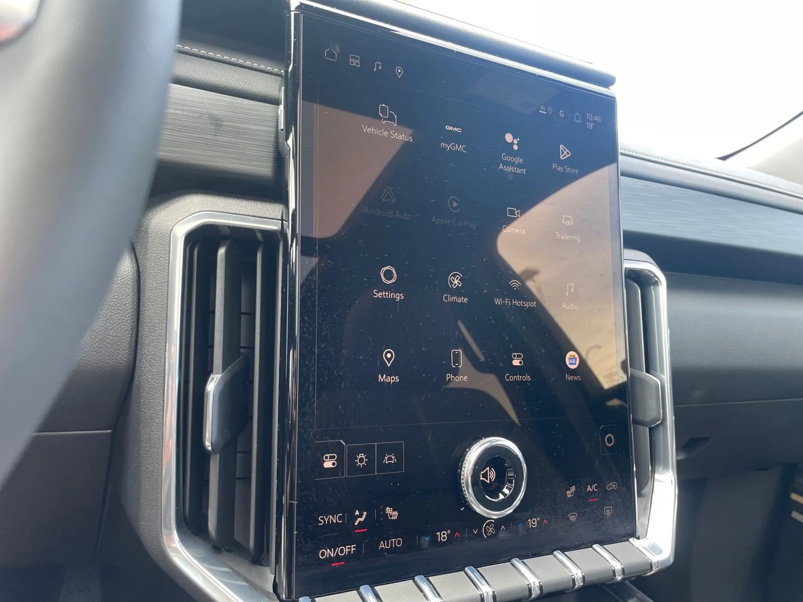 New 2026 Summit White GMC Elevation AWD image 26