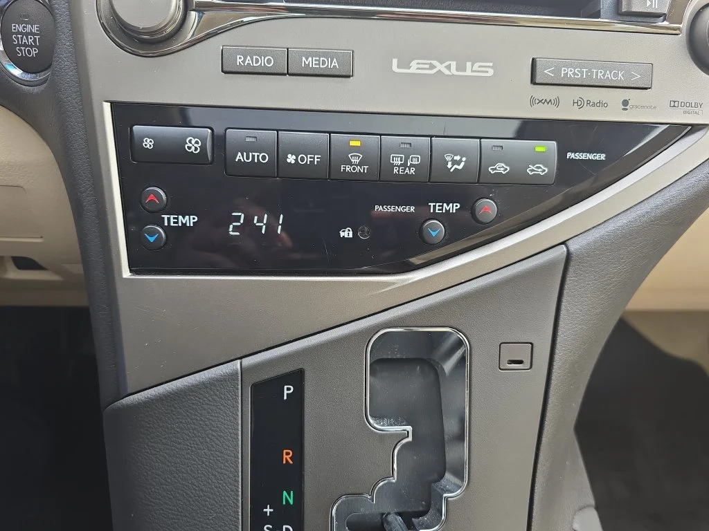 Used 2015 Beige Lexus 350 image 27