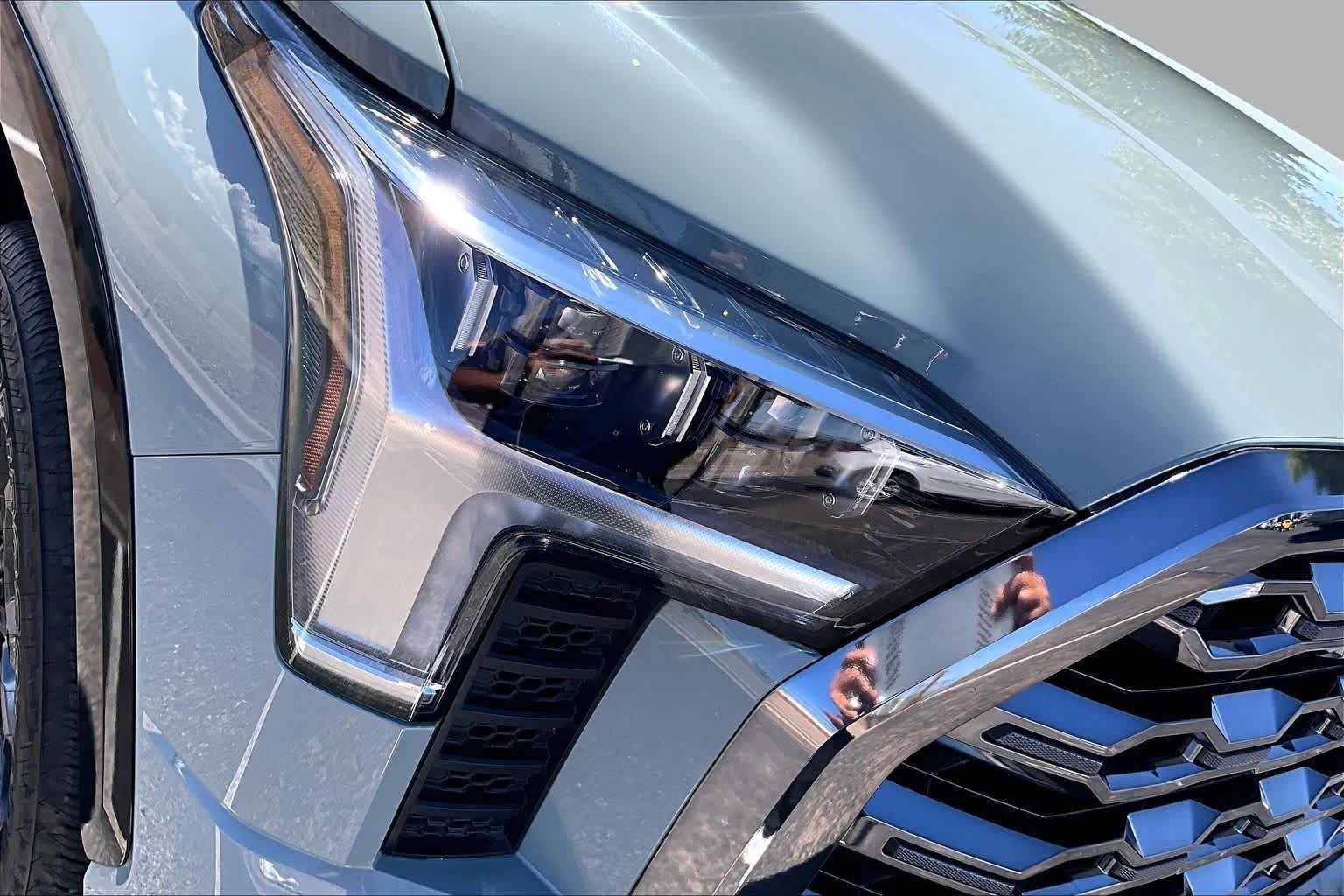 Used 2024 Lunar Rock Toyota Platinum image 27