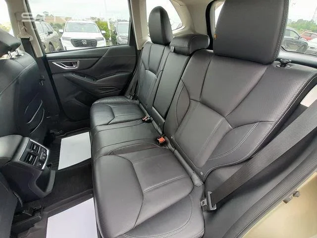 Used 2023  SUBARU  image 41