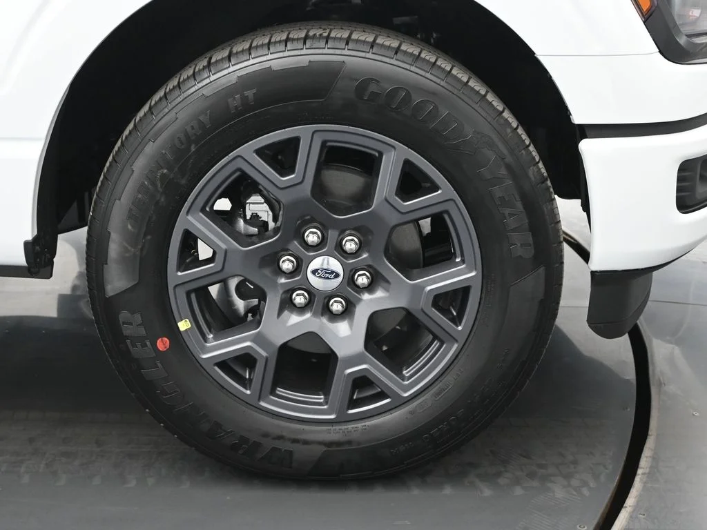 New 2026 Oxford White Ford STX image 21