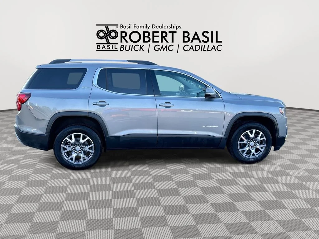 Used 2023 Sterling Metallic GMC SLT image 9