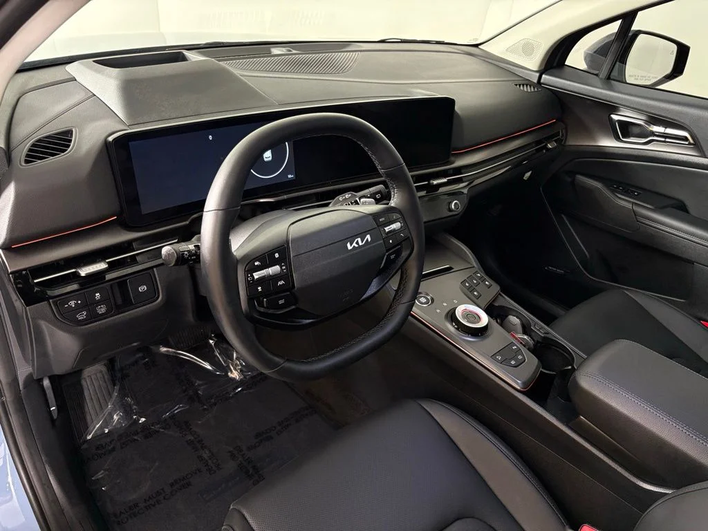 New 2026 Heritage Blue Kia SX Prestige image 17