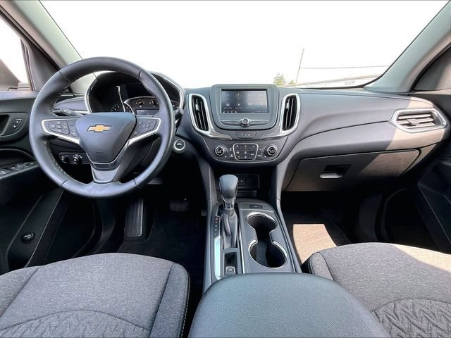 Used 2024 Summit White Chevrolet LT image 21