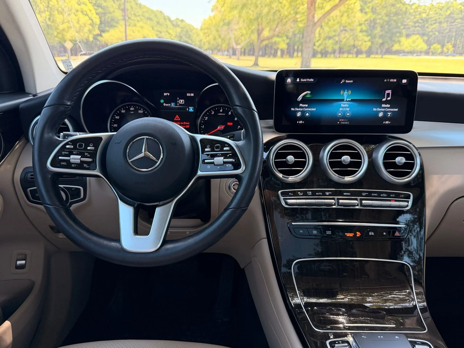 Used 2021 Polar White Mercedes-Benz GLC 300 image 3