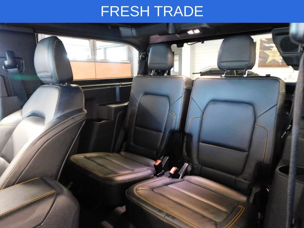 Used 2024 Carbonized Gray Metallic Ford Badlands image 32