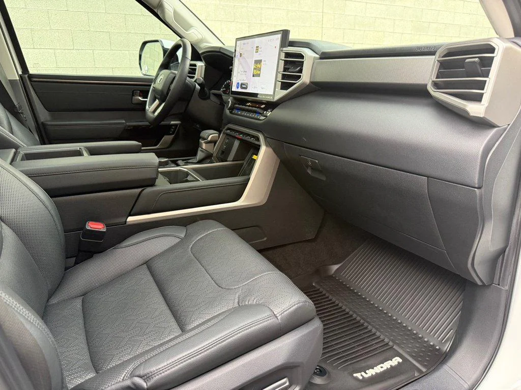 Used 2022 White Toyota LIMITED image 17