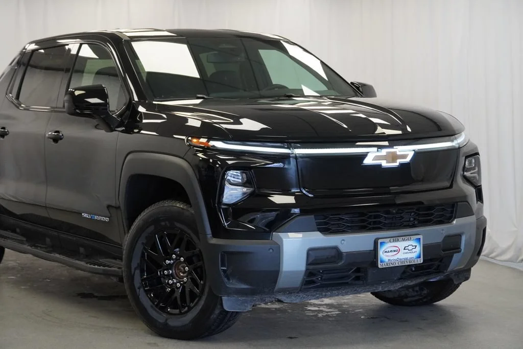 New 2026 Black Chevrolet LT - Extended Range image 8