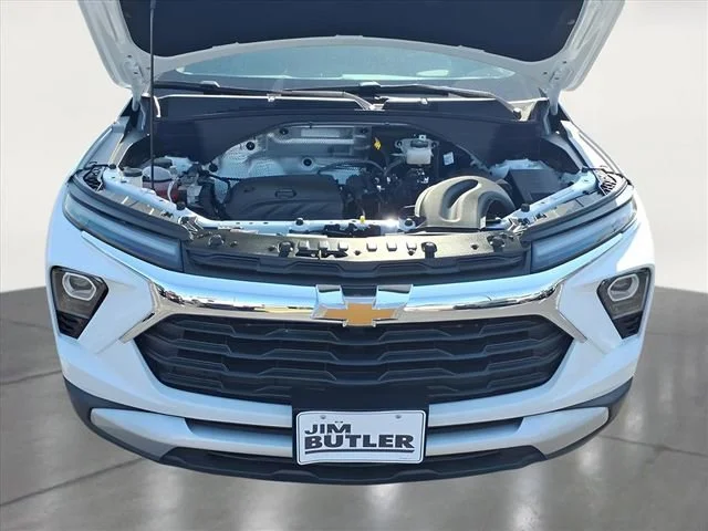 New 2026 Summit White Chevrolet LT image 24