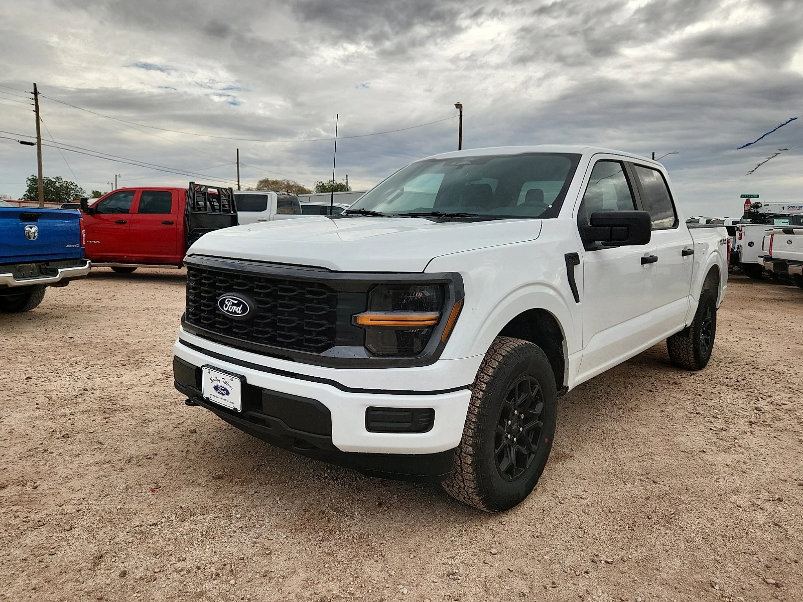 New 2026 Oxford White Ford STX image 3