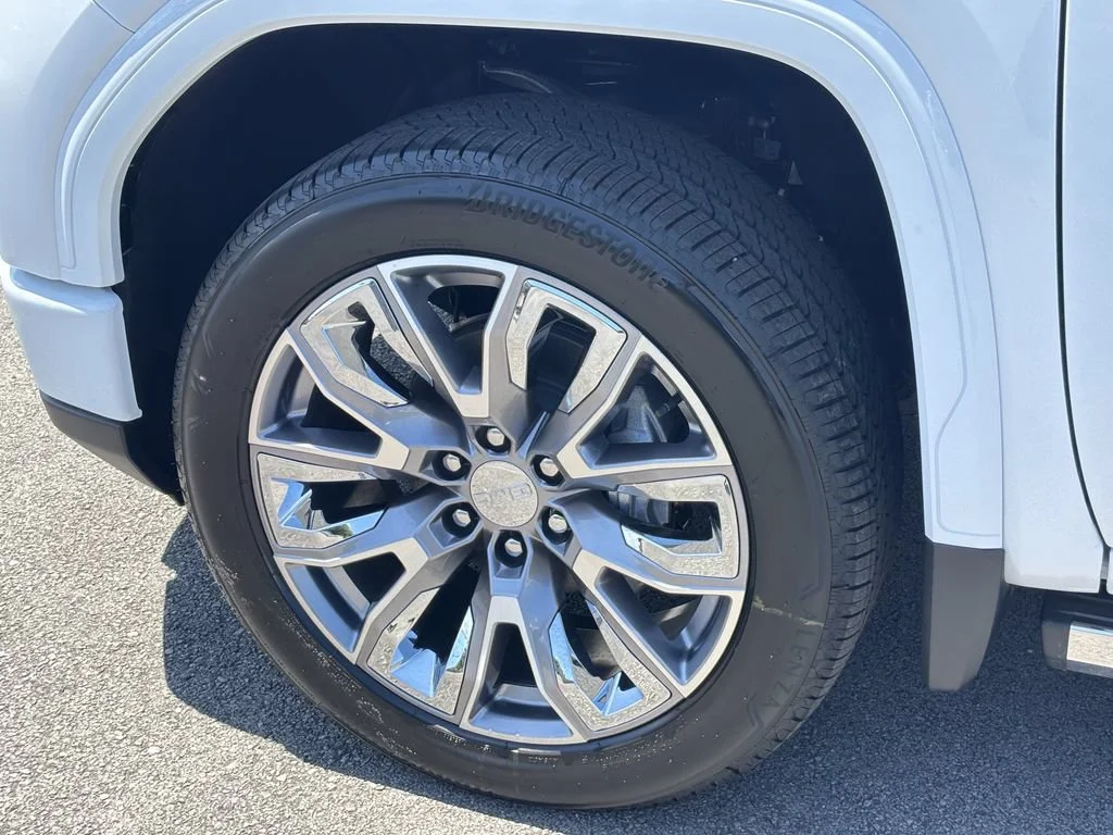 New 2026 Glacier White Tricoat GMC Denali image 10