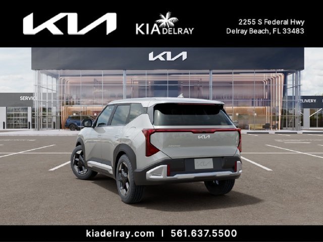 New 2027 Ivory Silver Kia S image 4