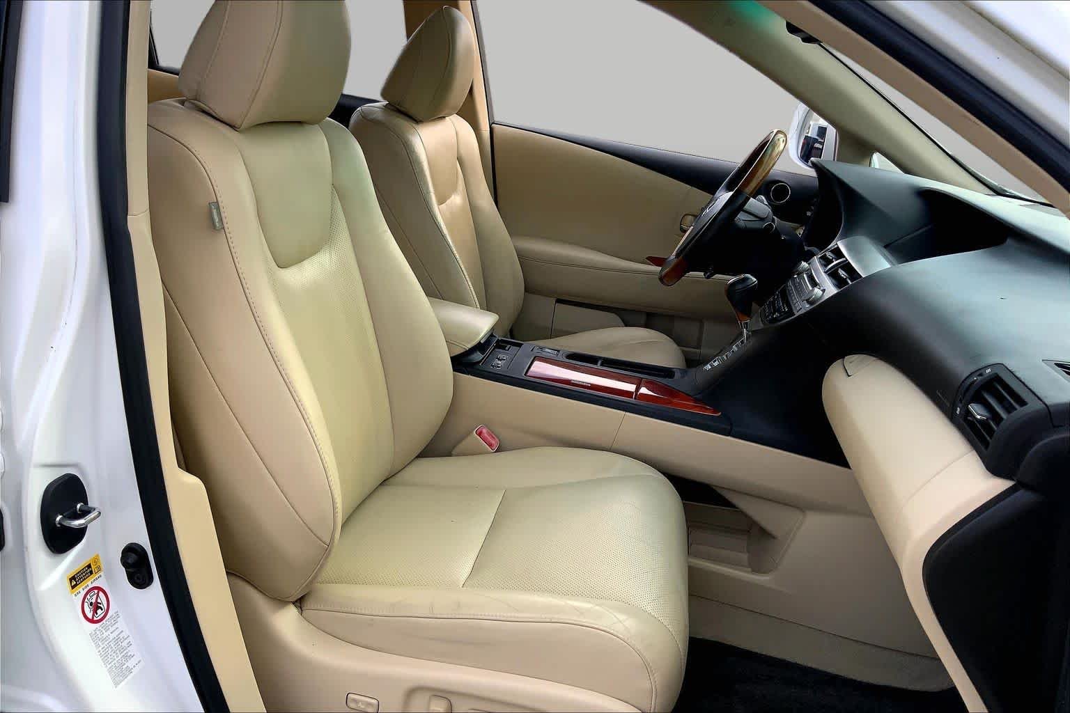 Used 2010 Starfire Pearl Lexus  image 8
