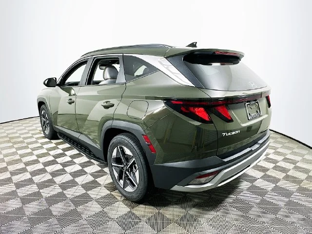 New 2026 Green Hyundai SEL image 5