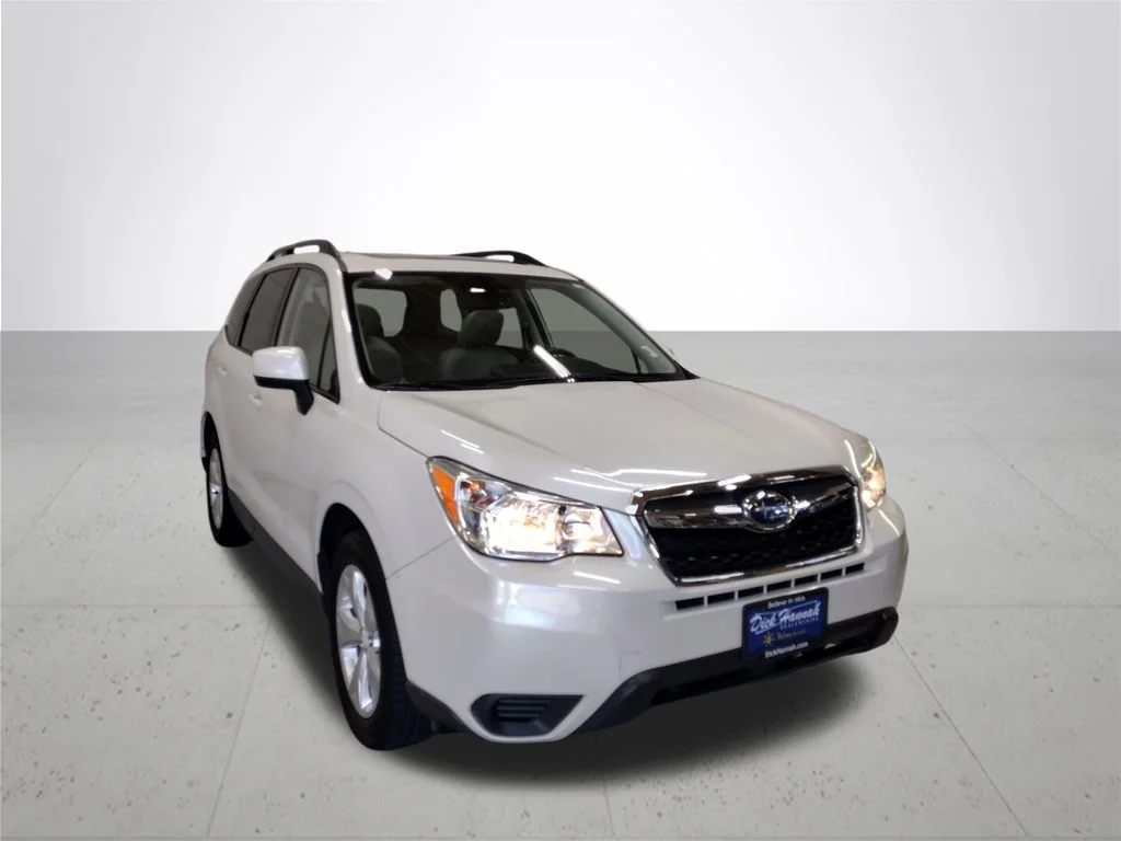 Used 2015 White Subaru 2.5i Premium image 4