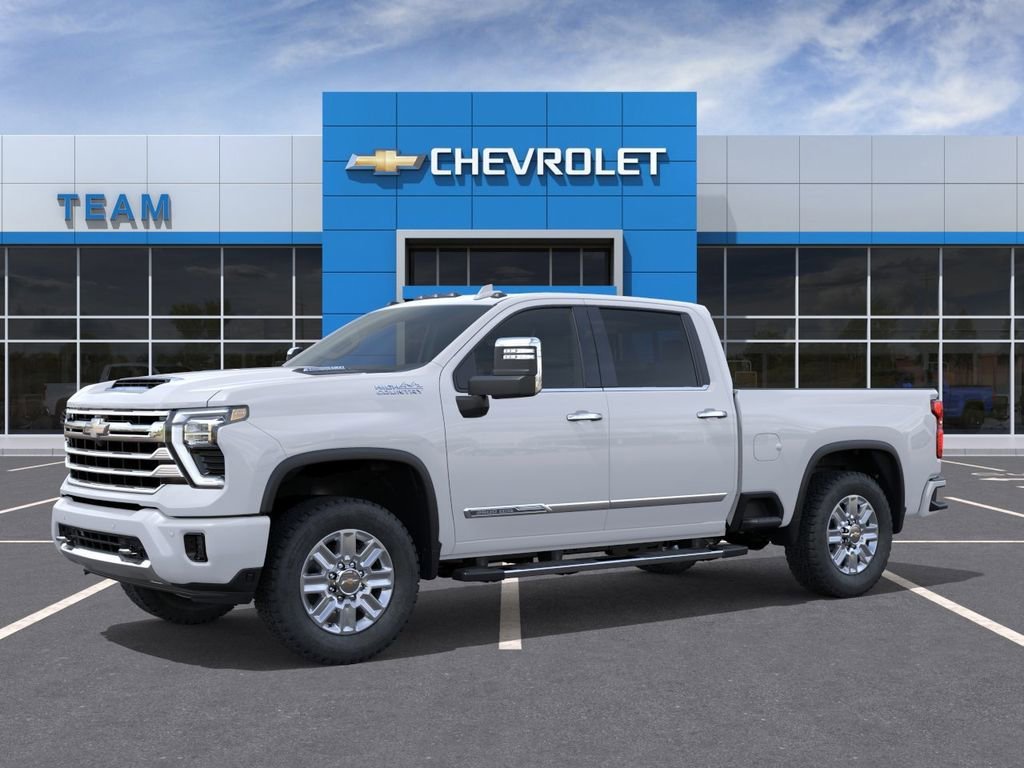 New 2026 Polar White Tricoat Chevrolet High Country image 2