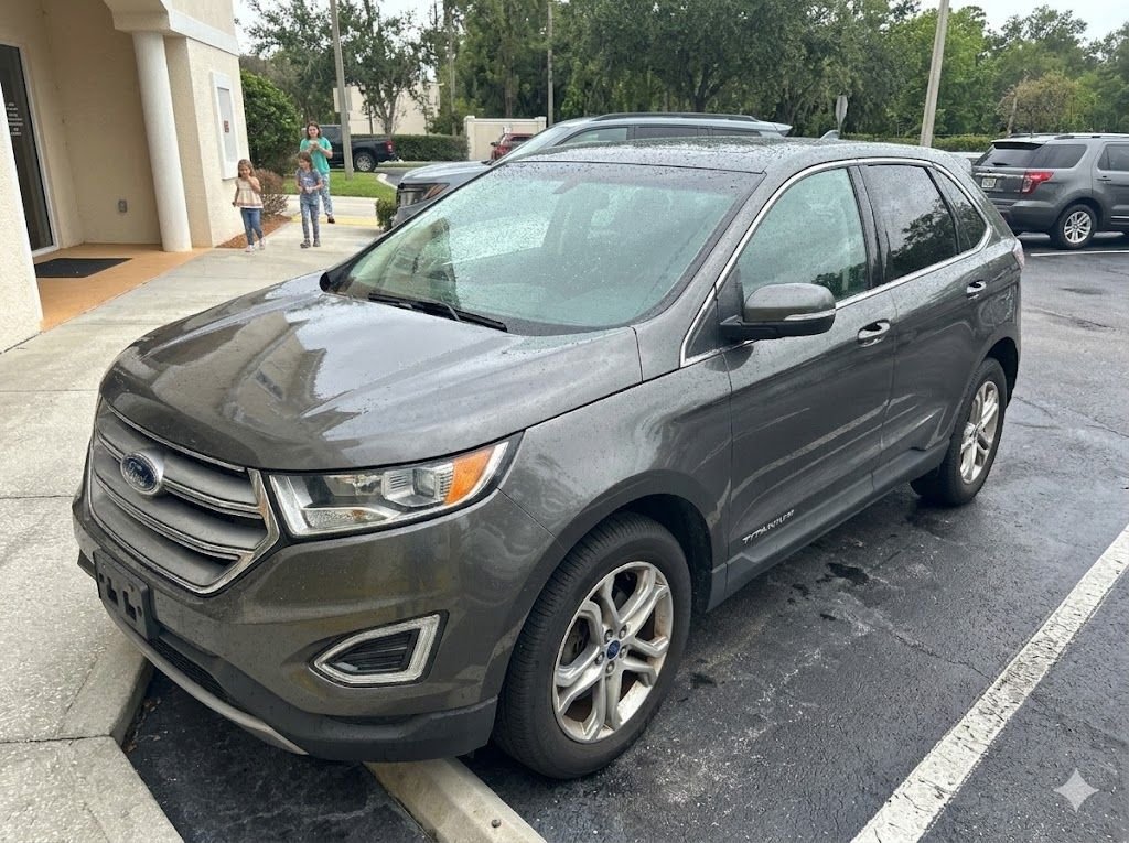 2017 Ford Edge Titanium
