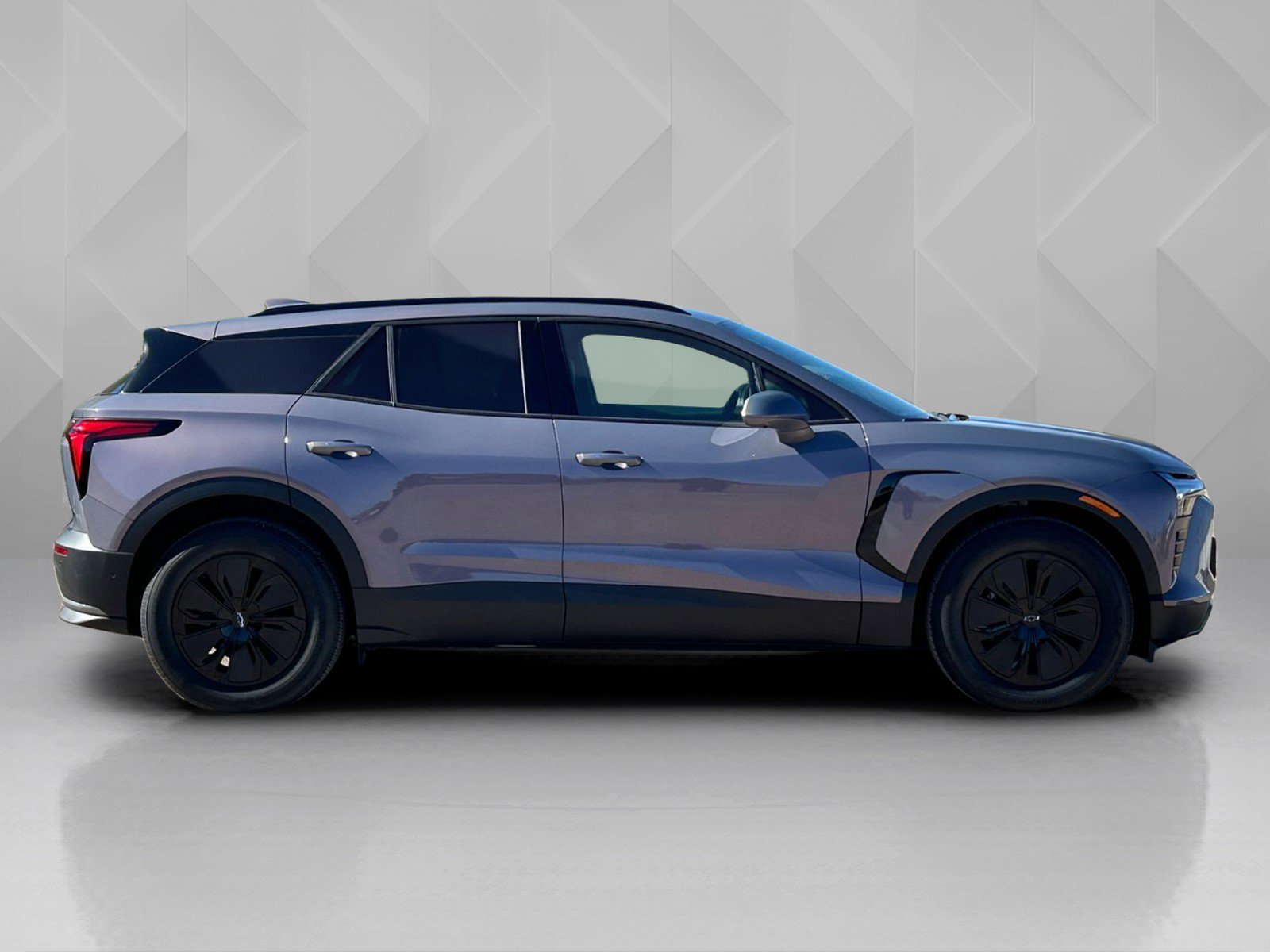 New 2026 Galaxy Gray Metallic Chevrolet LT image 4