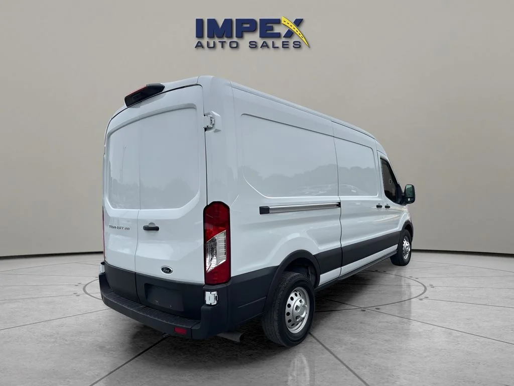 Used 2023 White Ford Base image 5