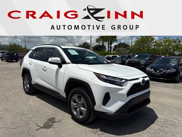 2023 Toyota RAV4 Hybrid XLE