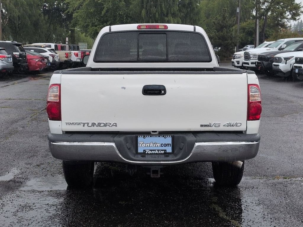 Used 2006 Natural White Toyota SR5 image 4