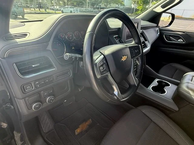 Used 2022 Black Chevrolet LS image 10