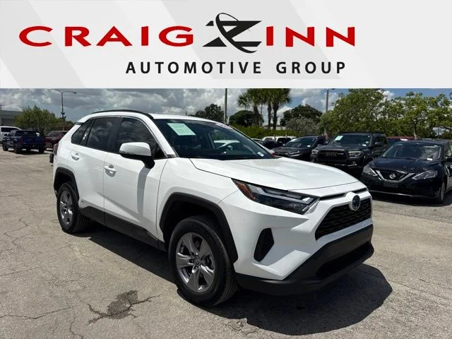 2023 Toyota RAV4 Hybrid XLE