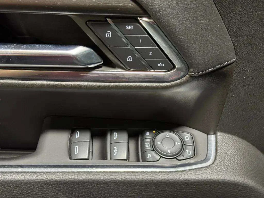 Certified Used 2024 Onyx Black GMC Denali image 19
