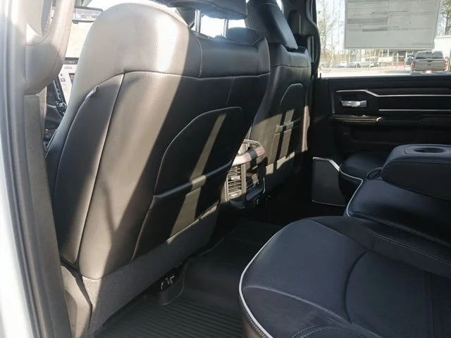 New 2026 Bright White Clear-Coat Exterior Paint RAM Laramie image 18