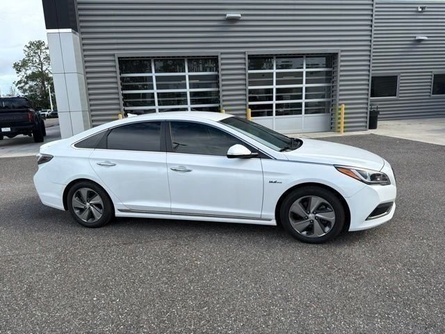 Certified 2017 Hyundai Sonata Plug-In Hybrid Limited with VIN KMHE54L2XHA059862 for sale in Gainesville, FL