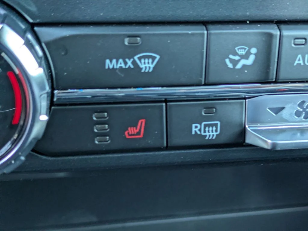 New 2026 Oxford White Ford XLT image 24
