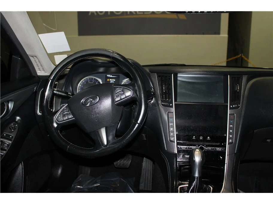 Used 2014 Black Obsidian INFINITI Premium image 15