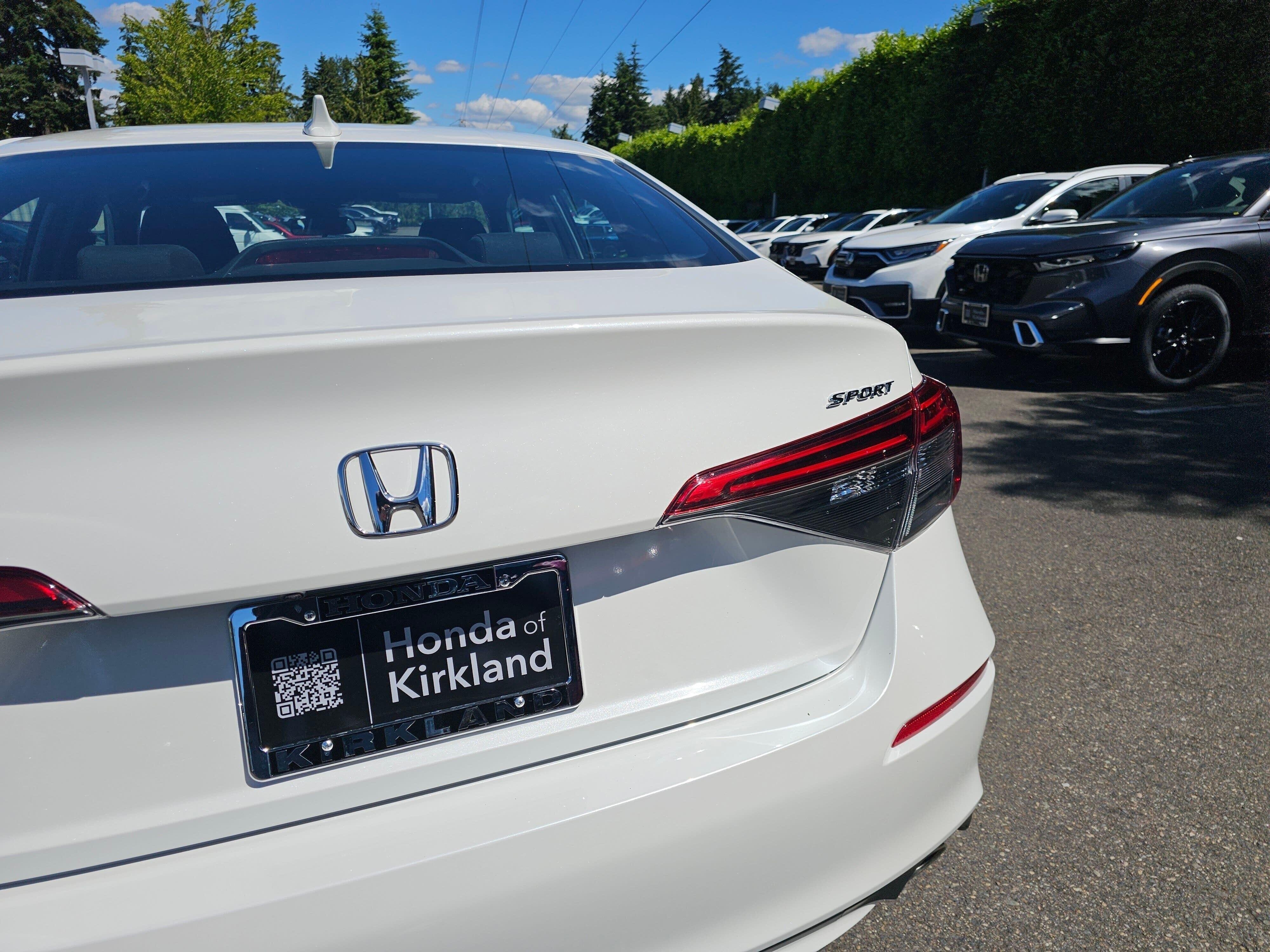 Used 2023 Platinum White Pearl Honda Sport image 15