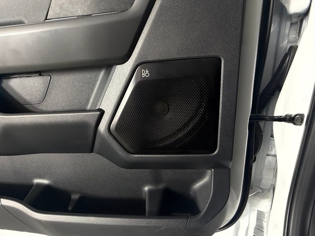 Used 2025 Oxford White Ford Tremor image 25