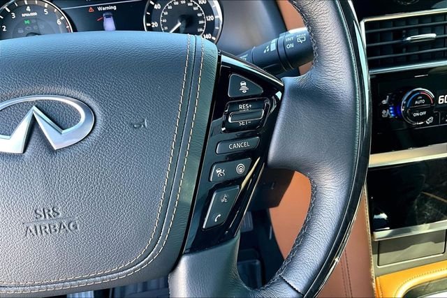 Used 2024 Black INFINITI Sensory image 19