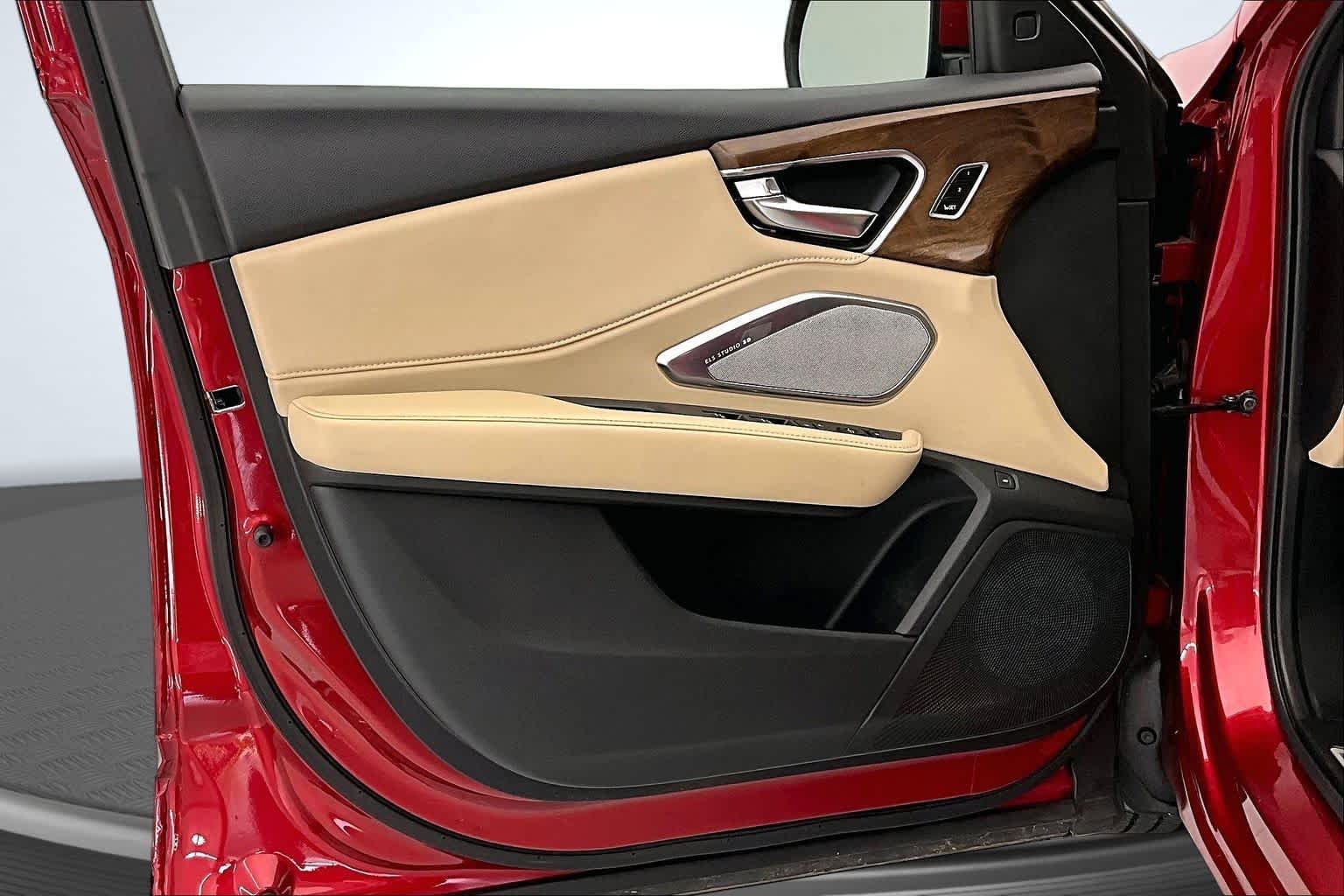 Used 2019 Performance Red Pearl Acura w/Advance Pkg image 23