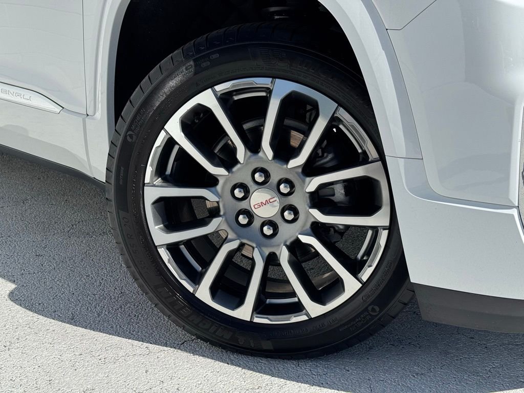 Used 2023 White GMC Denali image 7