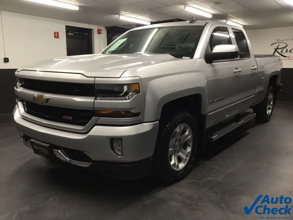 Used 2018 Silver Chevrolet LT image 5